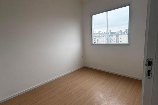 Quarto de apartamento à venda com 1 quarto, 77m² em Santo Amaro, São Paulo