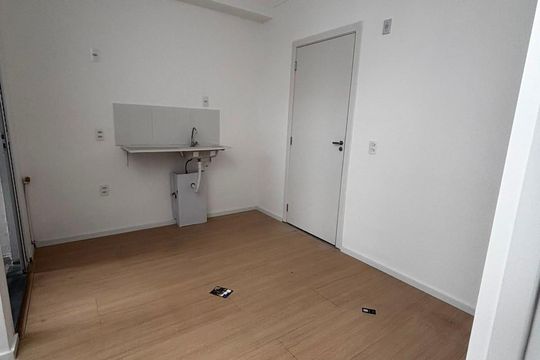 Cozinha de apartamento à venda com 1 quarto, 77m² em Santo Amaro, São Paulo