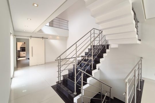 Sala de casa à venda com 3 quartos, 360m² em Parque dos Passaros, São Bernardo do Campo