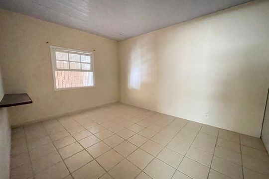 Casa à venda com 2 quartos, 255m² em Vila Sonia, São Paulo