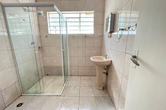 Casa à venda com 2 quartos, 255m² em Vila Sonia, São Paulo