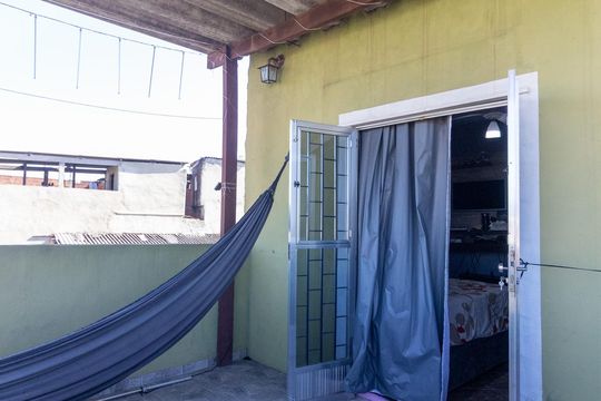 Varanda de casa para alugar com 2 quartos, 100m² em Bento Ribeiro, Rio de Janeiro