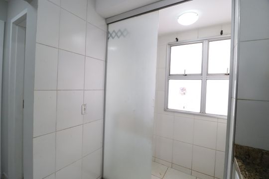 Área de Serviço de apartamento para alugar com 2 quartos, 49m² em Chácaras Tubalina E Quartel, Uberlândia