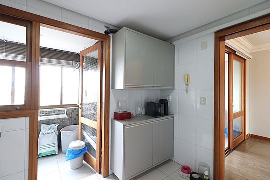 Apartamento à venda com 3 quartos, 118m² em Jardim Itu, Porto Alegre