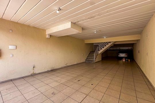Garagem de apartamento à venda com 2 quartos, 80m² em Vila Guarani, Santo André