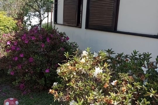 Casa à venda com 3 quartos, 218m² em Jardim Guanabara, Rio de Janeiro