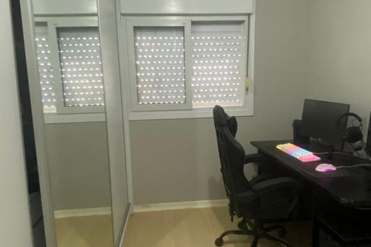 Apartamento à venda com 2 quartos, 57m² em Industrial, Novo Hamburgo