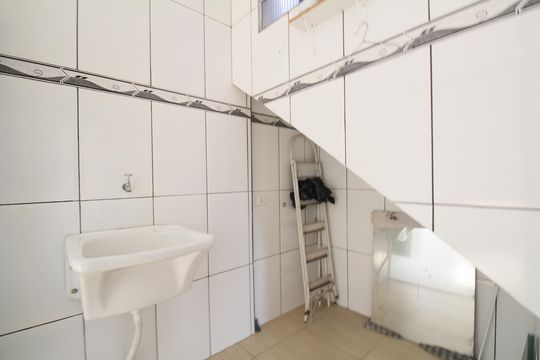 Área de Serviço de casa para alugar com 1 quarto, 40m² em Parque Taboão, Taboão da Serra