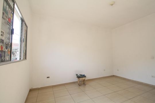 Quarto de casa para alugar com 1 quarto, 40m² em Parque Taboão, Taboão da Serra