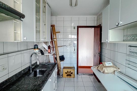 Cozinha de apartamento à venda com 2 quartos, 63m² em Chácara Seis de Outubro, São Paulo