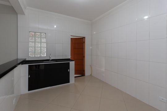 Cozinha  de casa para alugar com 1 quarto, 55m² em Jardim Camargo Novo, São Paulo