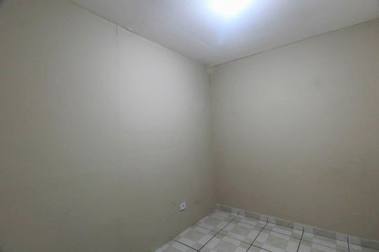 Quarto 1 de casa para alugar com 3 quartos, 130m² em Jardim Sapopemba, São Paulo