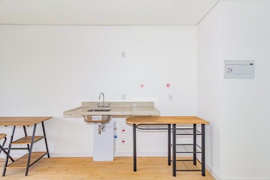 Cozinha de kitnet/studio para alugar com 1 quarto, 24m² em Santo Amaro, São Paulo