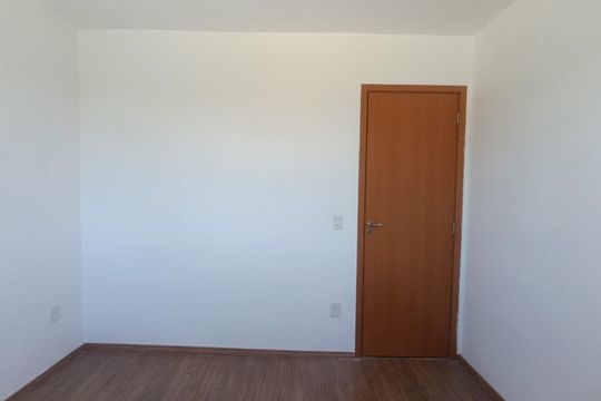 Quarto 2 de apartamento para alugar com 2 quartos, 46m² em Santa Amélia, Belford Roxo