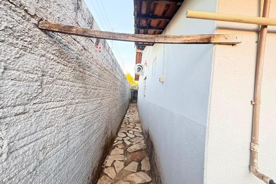 Casa para alugar com 2 quartos, 171m² em Vilage Santa Rita, Goiânia