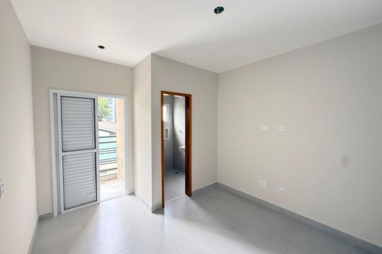 Casa à venda com 3 quartos, 135m² em Vila Ester (Zona Norte), São Paulo
