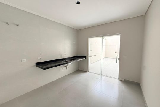 Casa à venda com 3 quartos, 135m² em Vila Ester (Zona Norte), São Paulo