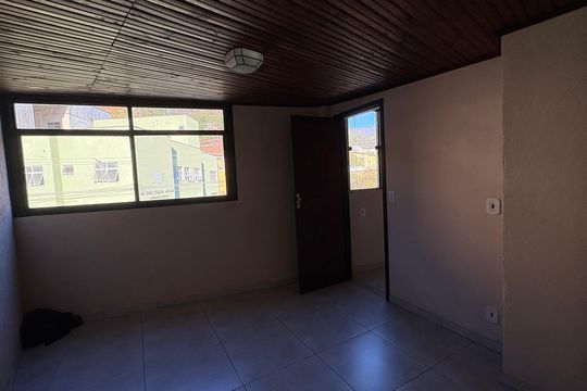 Suíte 1 de apartamento para alugar com 3 quartos, 70m² em Itamarati, Petrópolis