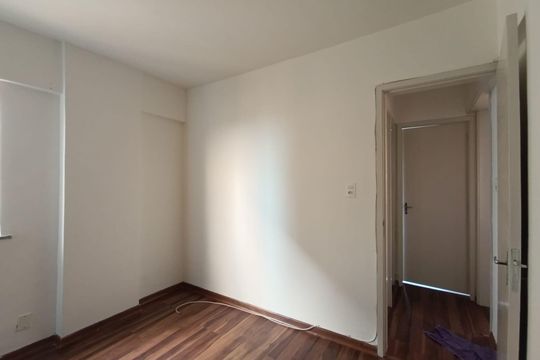 Quarto 1 de apartamento para alugar com 2 quartos, 65m² em Comendador Soares, Nova Iguaçu