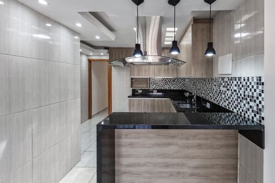 Casa para alugar com 4 quartos, 130m² em Jardim Santo Elias, São Paulo