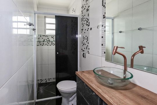 Casa para alugar com 4 quartos, 130m² em Jardim Santo Elias, São Paulo