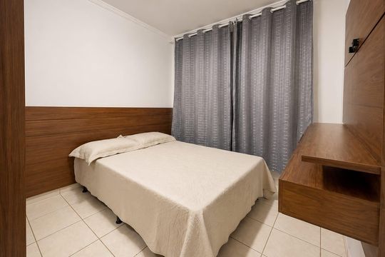 Quarto 2 de apartamento para alugar com 2 quartos, 45m² em Shopping Park, Uberlândia