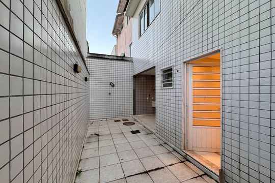 Área de Serviço de casa de condomínio para alugar com 4 quartos, 420m² em Recreio dos Bandeirantes, Rio de Janeiro