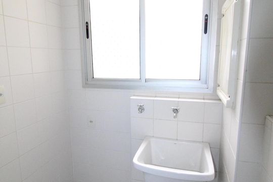 Área de Serviço de apartamento para alugar com 3 quartos, 80m² em Parque Industrial, São José dos Campos