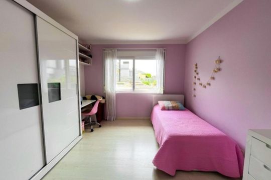 Casa de Condomínio para alugar com 3 quartos, 221m² em Neópolis, Gravataí