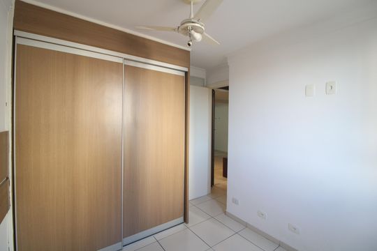 Quarto 1 de apartamento para alugar com 2 quartos, 70m² em Socorro, São Paulo