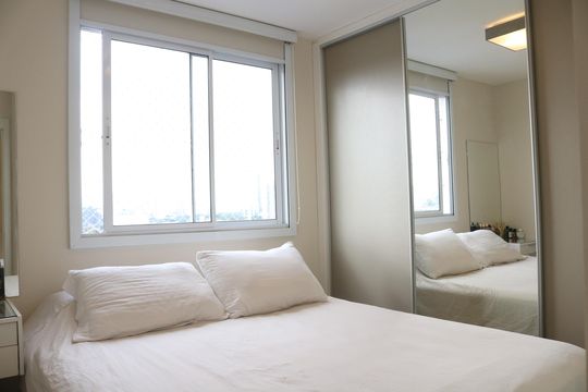 Quarto 1 de apartamento à venda com 2 quartos, 47m² em Parque Industrial Tomas Edson, São Paulo
