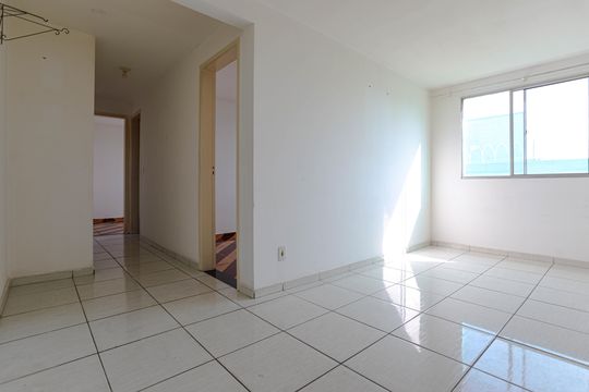 Sala de apartamento para alugar com 2 quartos, 53m² em Jundiapeba, Mogi das Cruzes