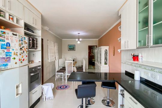 Cozinha de casa à venda com 3 quartos, 225m² em Itaquera, São Paulo