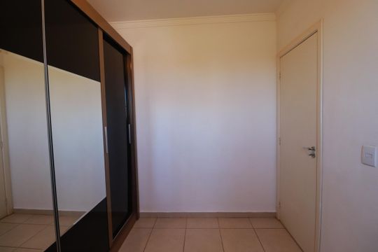 Quarto 2 de apartamento para alugar com 2 quartos, 47m² em Jardim Paulistano, Ribeirão Preto