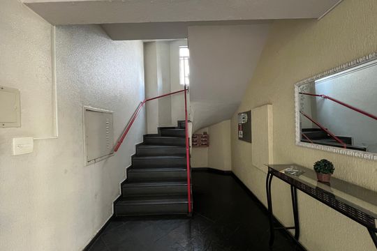 Hall social de apartamento para alugar com 3 quartos, 80m² em Alípio de Melo, Belo Horizonte