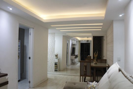 Sala de apartamento à venda com 3 quartos, 90m² em Taquara, Rio de Janeiro