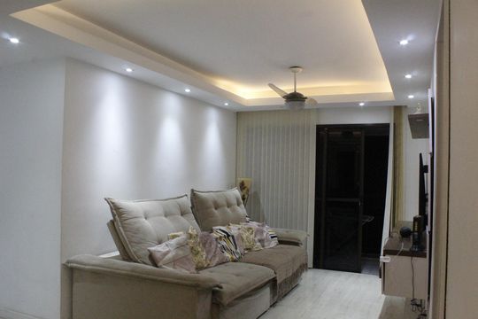 Sala de apartamento à venda com 3 quartos, 90m² em Taquara, Rio de Janeiro