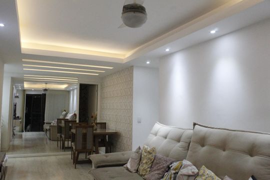 Sala de apartamento à venda com 3 quartos, 90m² em Taquara, Rio de Janeiro
