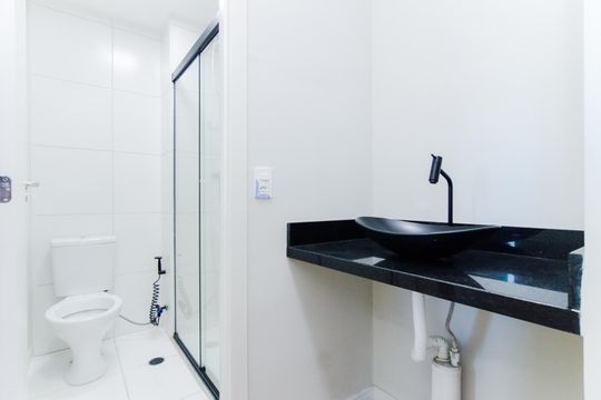 Banheiro de apartamento para alugar com 2 quartos, 35m² em Centro, Guarulhos