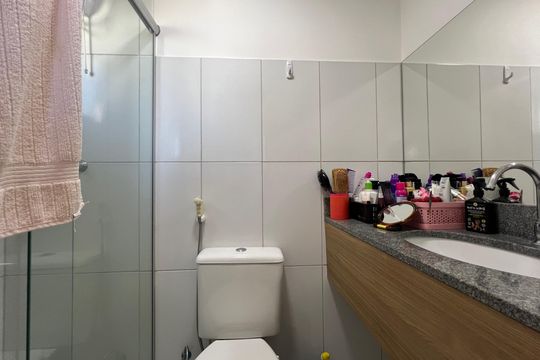 Banheiro da Suíte de apartamento à venda com 2 quartos, 55m² em Castelo, Belo Horizonte