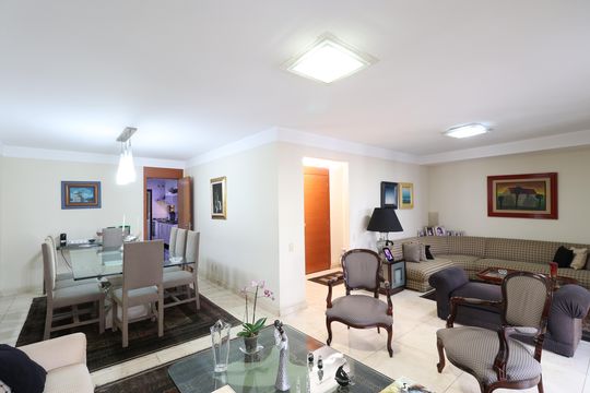 Sala de apartamento à venda com 3 quartos, 147m² em Alto da Lapa, São Paulo