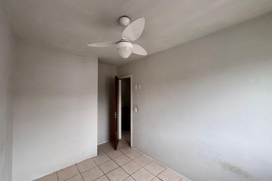 Quarto 1 de apartamento para alugar com 3 quartos, 70m² em Vargem Pequena, Rio de Janeiro
