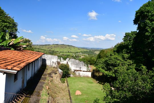 Vista de casa à venda com 3 quartos, 160m² em Campinas, Campinas