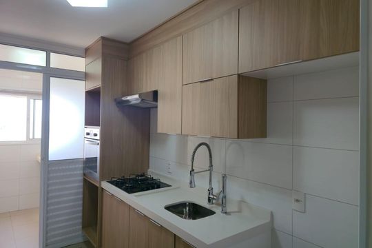 Cozinha  de apartamento à venda com 3 quartos, 77m² em Picanço, Guarulhos