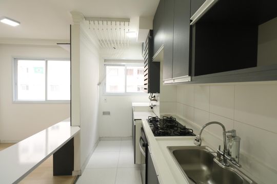 Cozinha de apartamento à venda com 2 quartos, 43m² em Campanário, Diadema