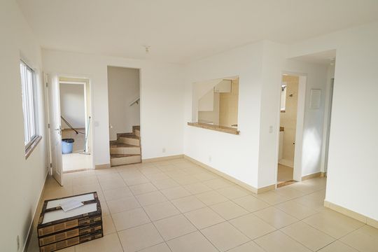 Sala de casa de condomínio à venda com 2 quartos, 70m² em Campo Grande, Rio de Janeiro