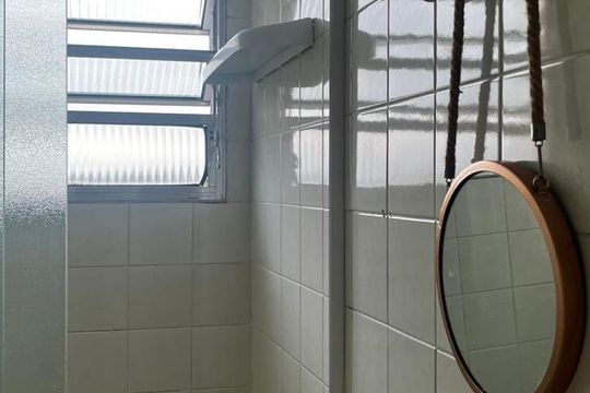 Banheiro de apartamento para alugar com 2 quartos, 55m² em Lajeado, Cotia