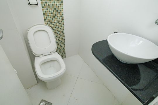 Lavabo de casa à venda com 4 quartos, 140m² em Campo Grande, Rio de Janeiro