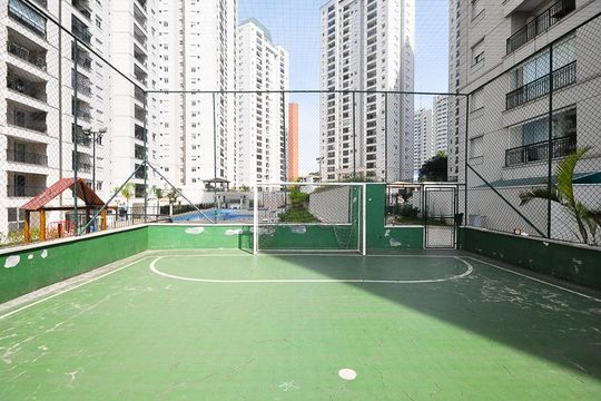 Quadra de apartamento para alugar com 3 quartos, 64m² em Vila Suzana, São Paulo