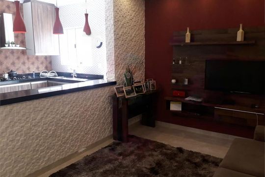 Casa à venda com 2 quartos, 74m² em Jardim Bahia, Várzea Paulista